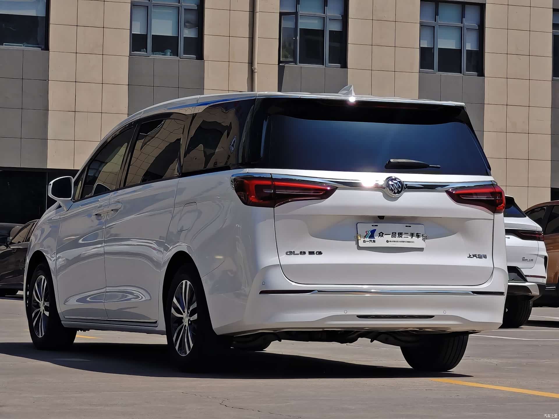 Buick GL8, 2024 все фото