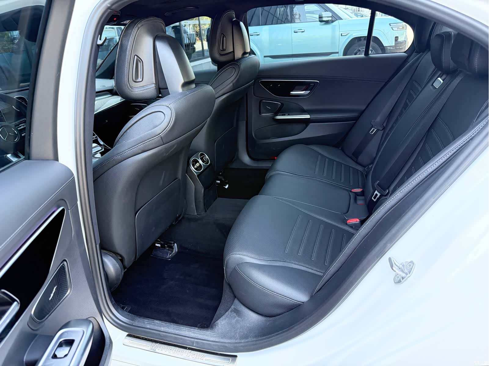 Mercedes-Benz C-Class, 2021 15