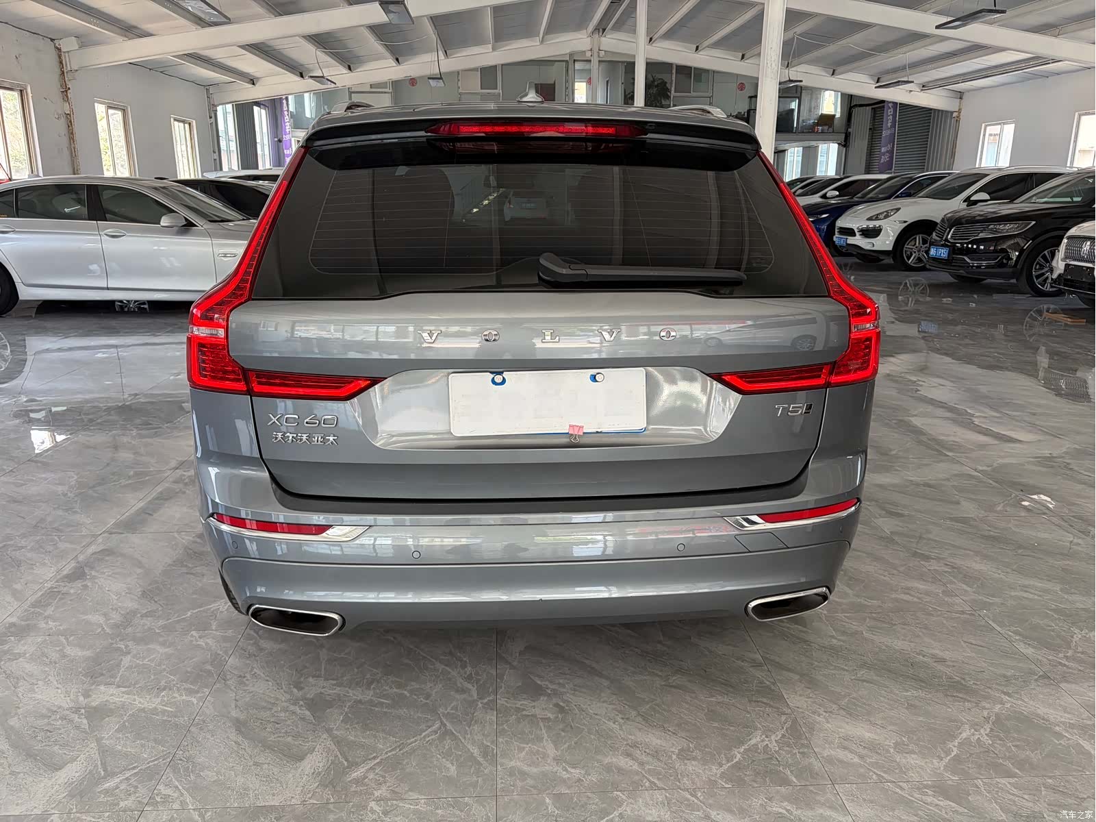 Volvo XC60, 2020 все фото