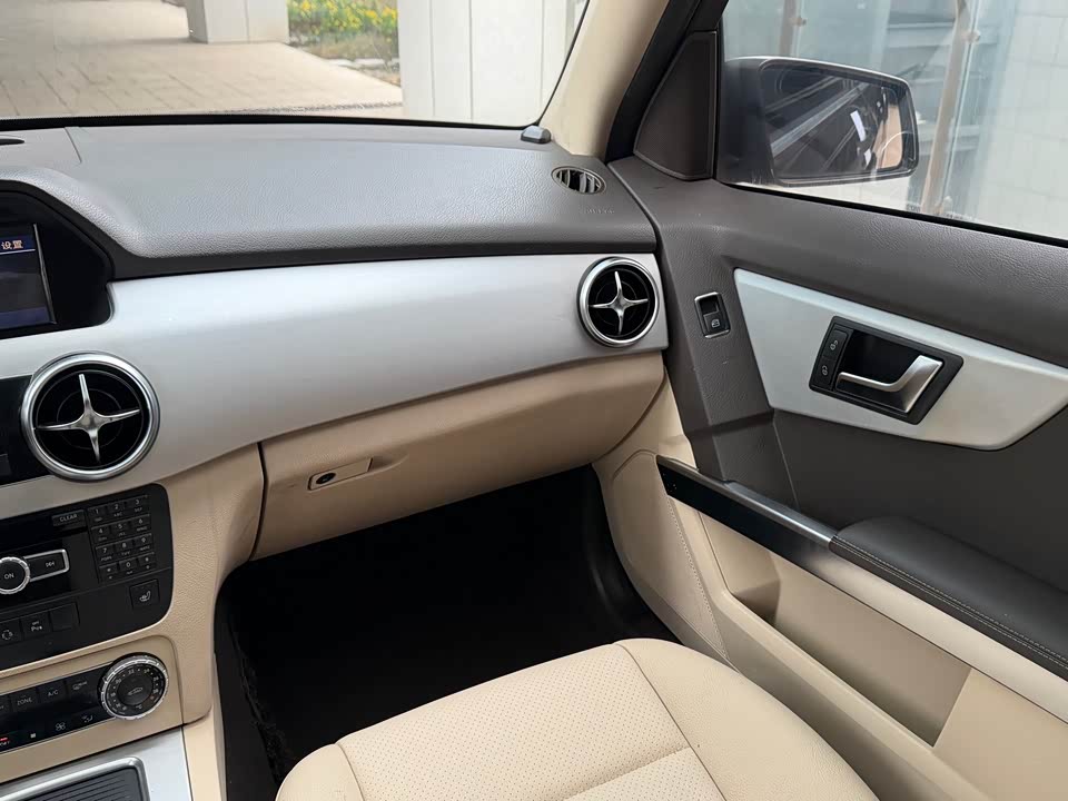 Mercedes-Benz GLK class