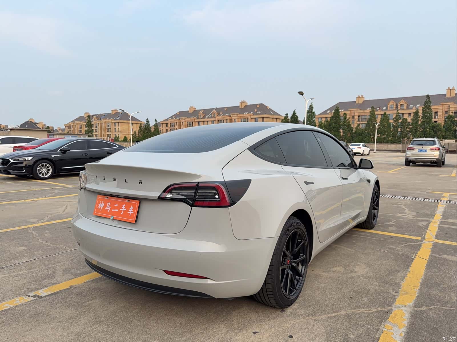 Tesla Model 3, 2019 6