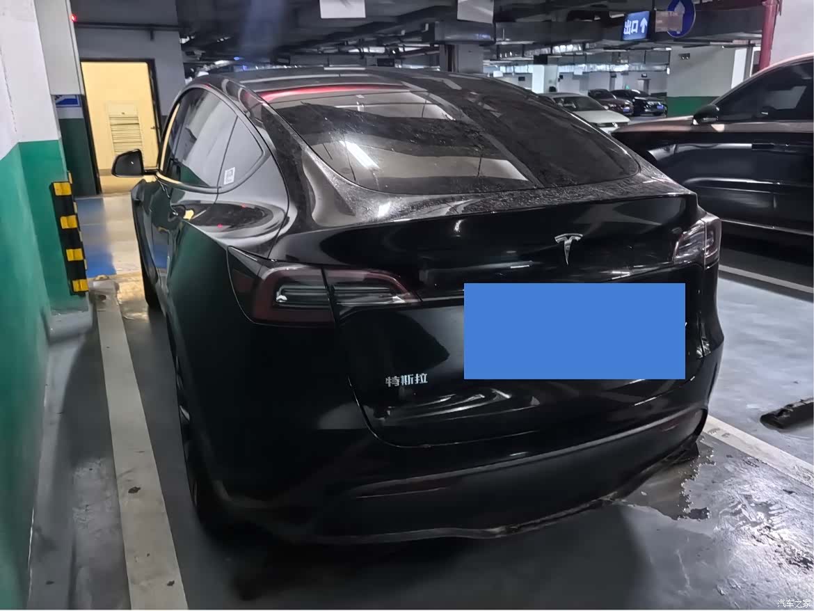 Tesla Model Y, 2022 10