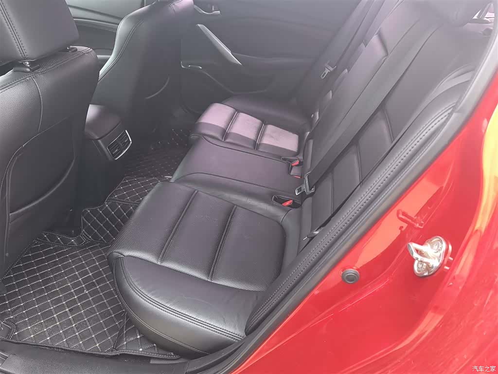 Mazda Atenza, 2017 12
