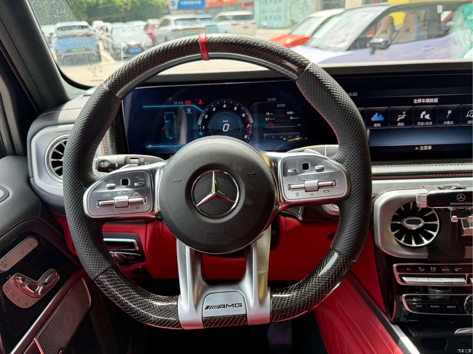 Mercedes-Benz G-Class, 2023 11