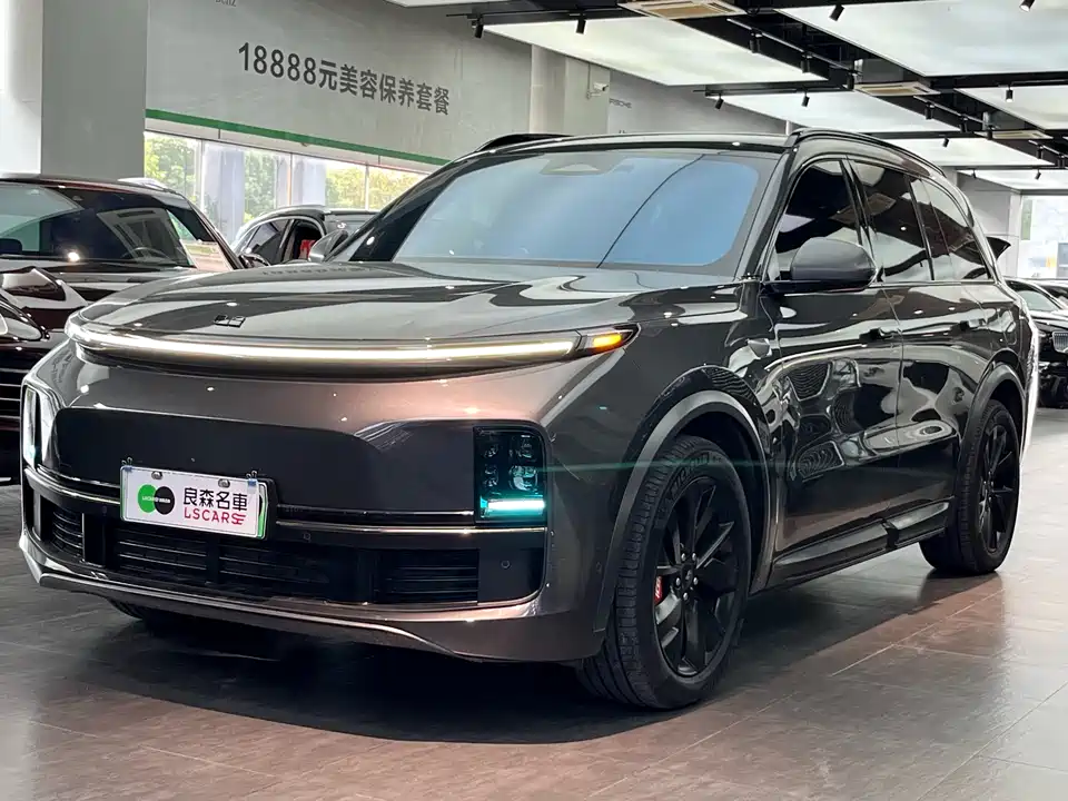 Li Auto Ideal L8