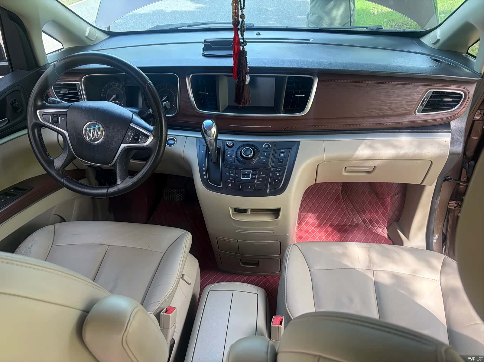 Buick GL8, 2019 10