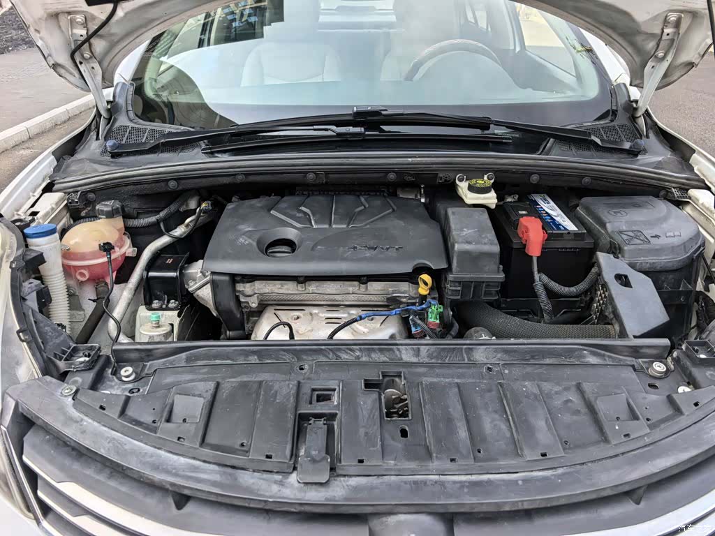 DongFeng L60, 2018 16