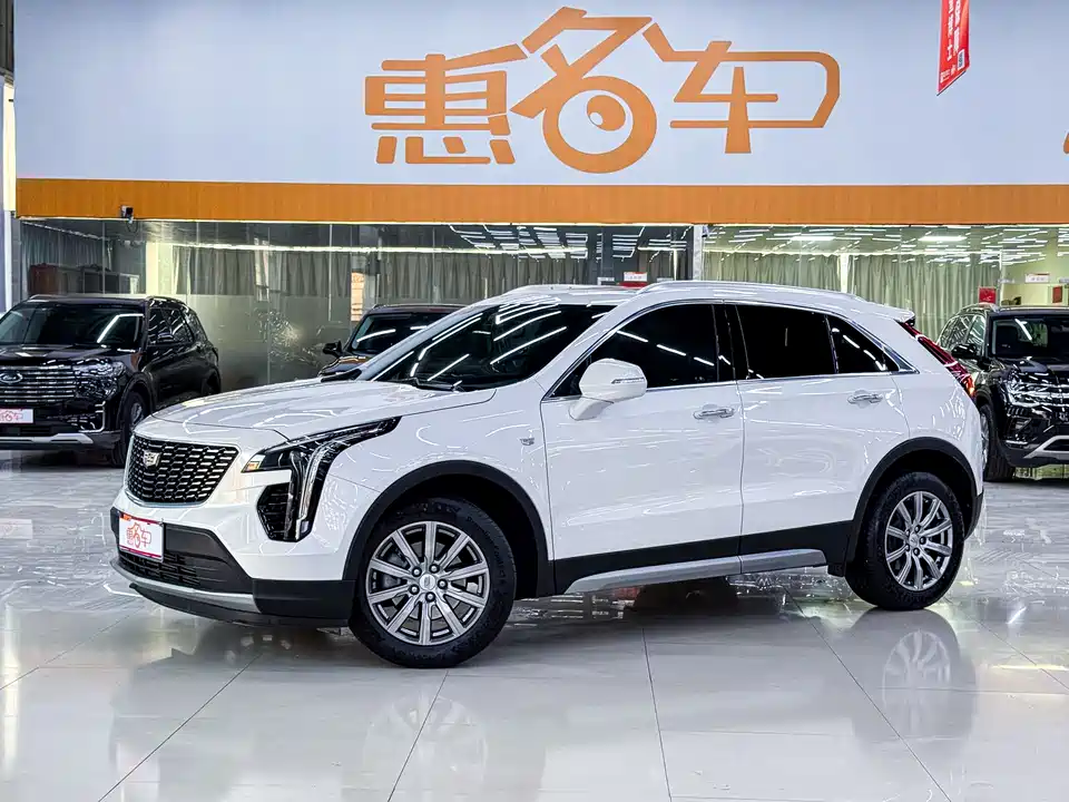 Cadillac XT4