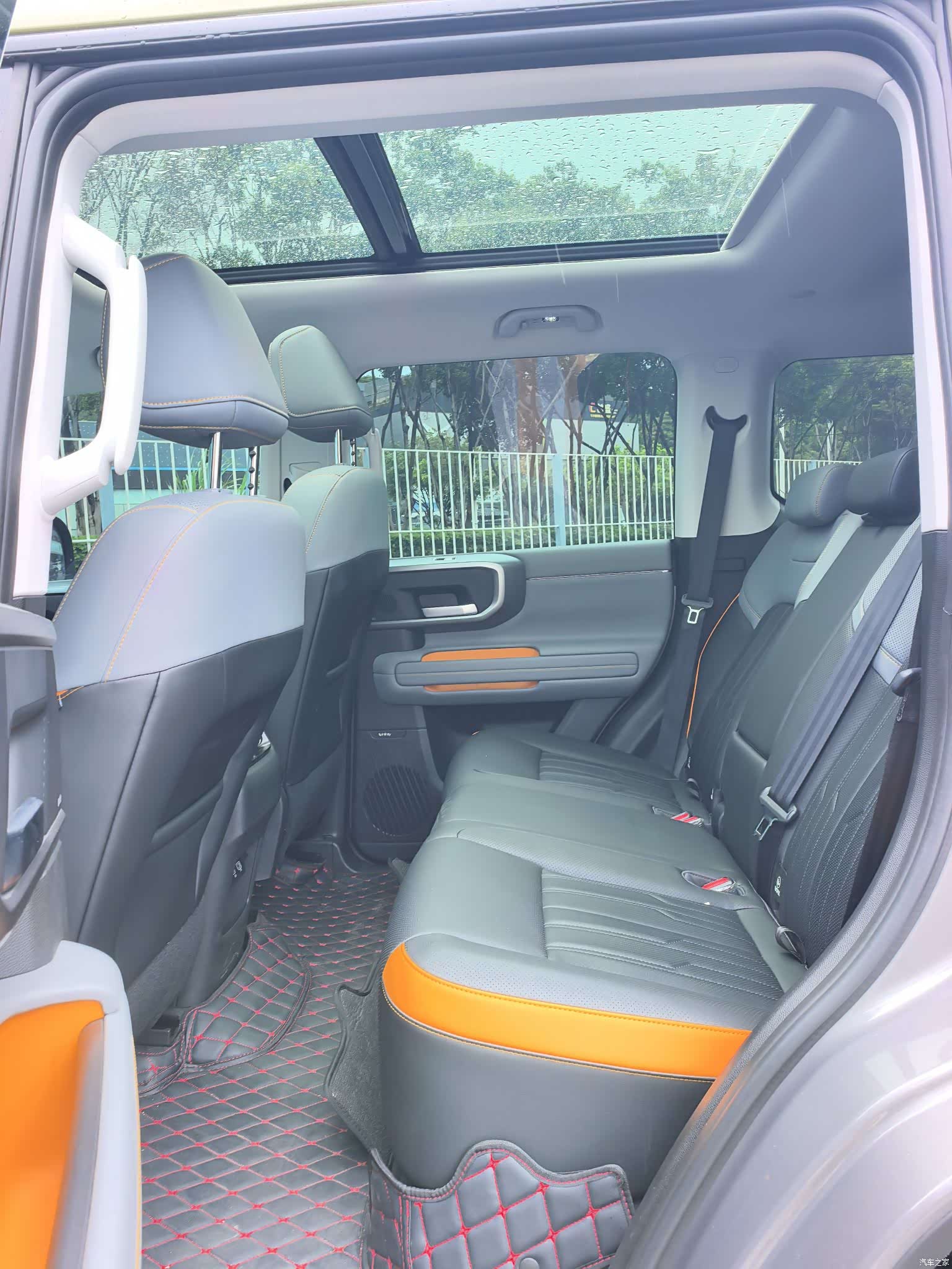 BAIC BJ40, 2025 15