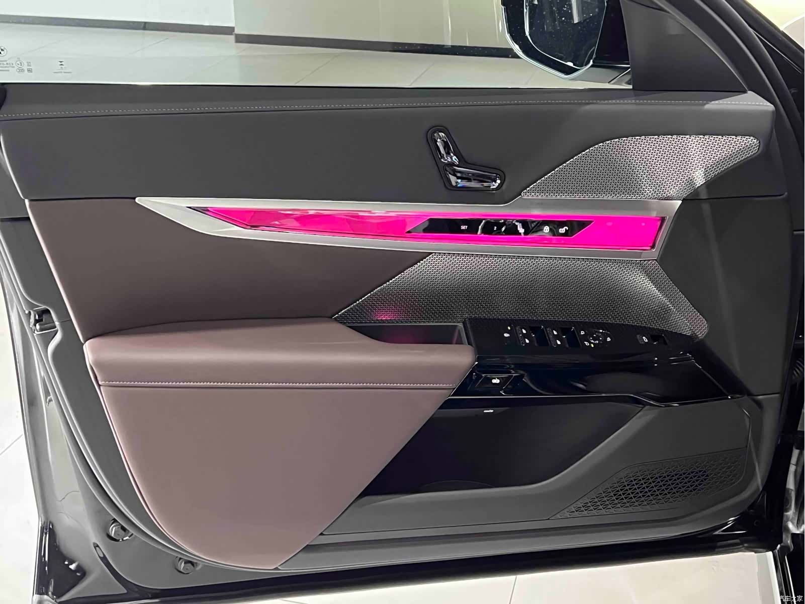 BMW 7 Series, 2025 15