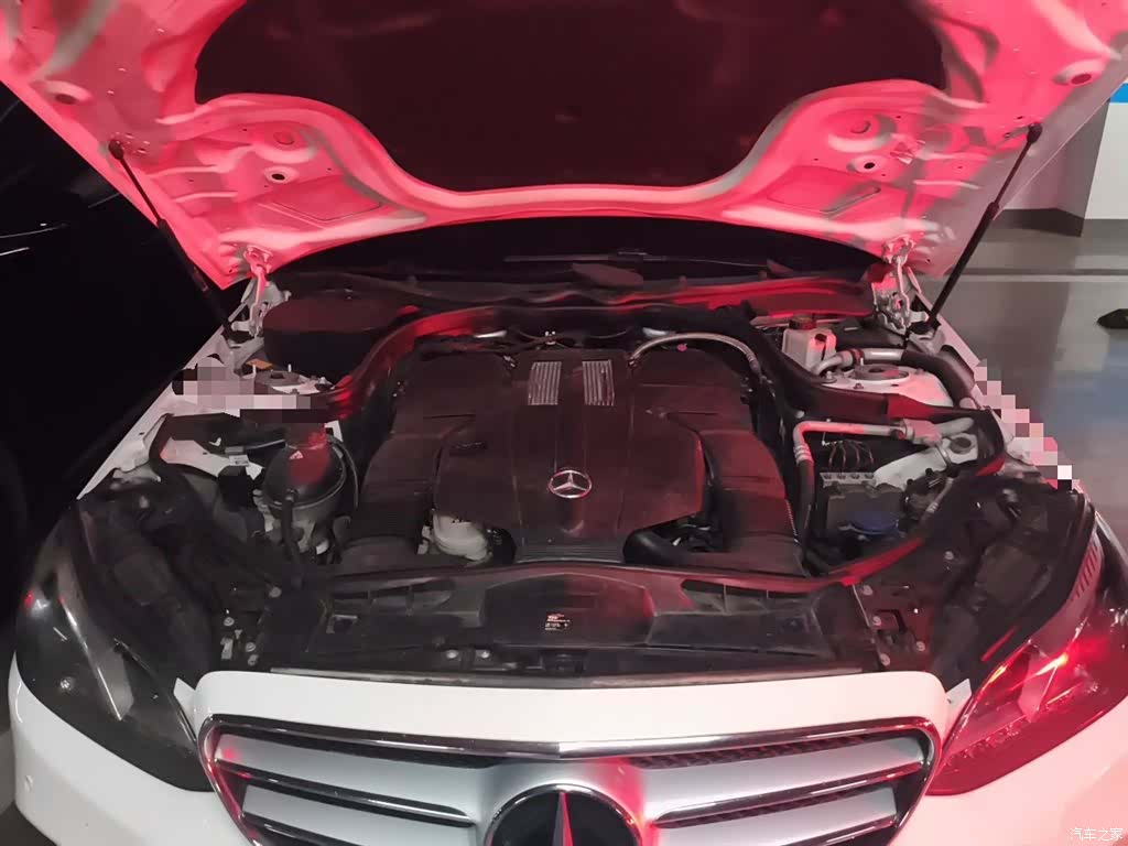 Mercedes-Benz E-Class, 2015 11