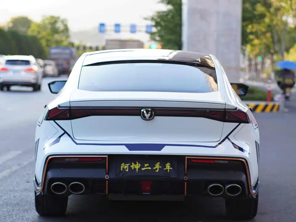 Changan UNI-V