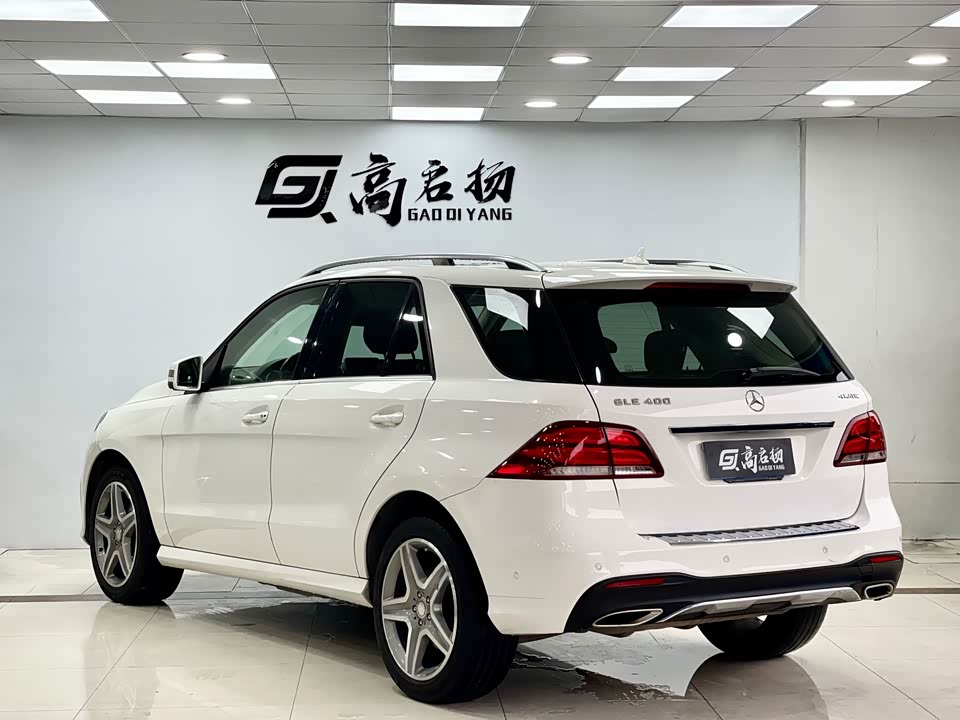 Mercedes-Benz GLE Mercedes-Benz GLE
