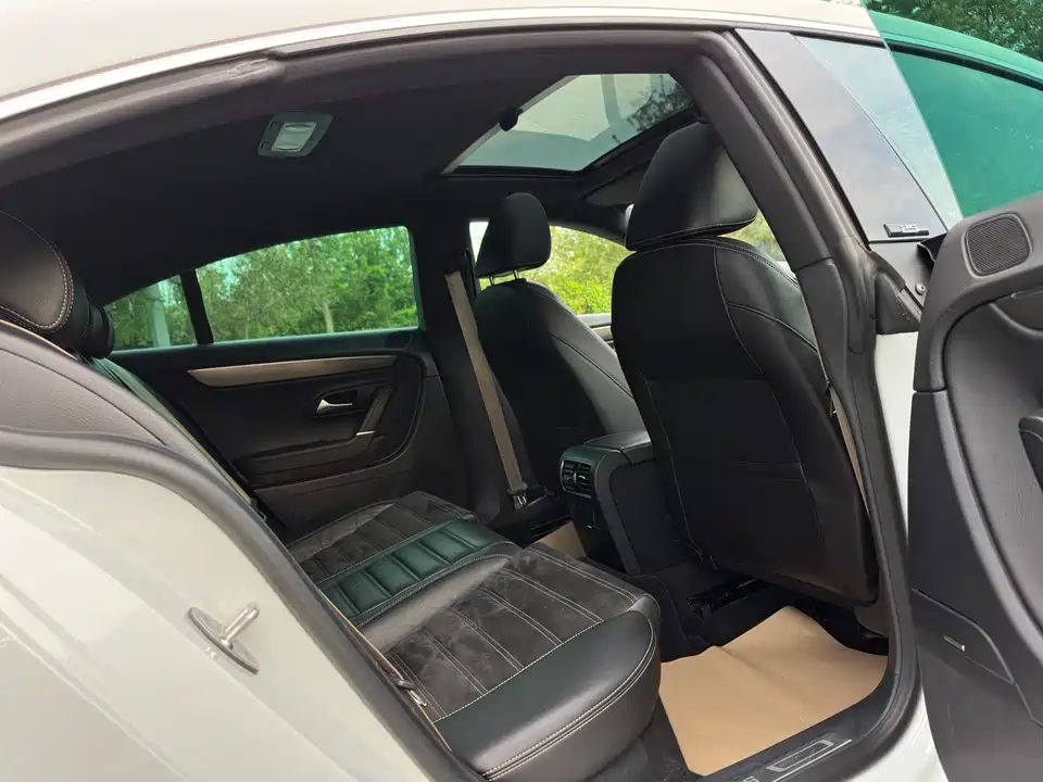 Volkswagen CC Volkswagen CC