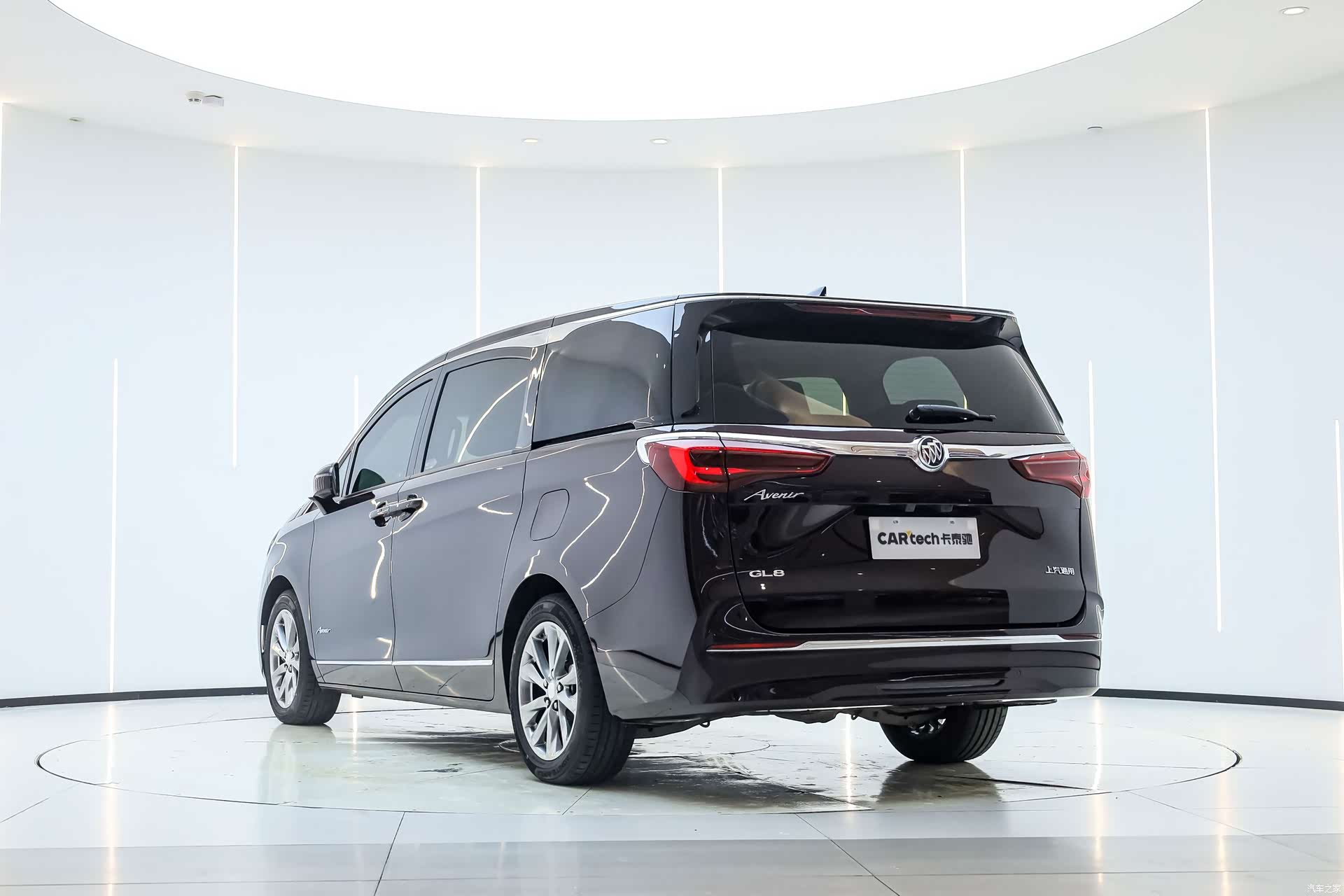 Buick GL8, 2022 2