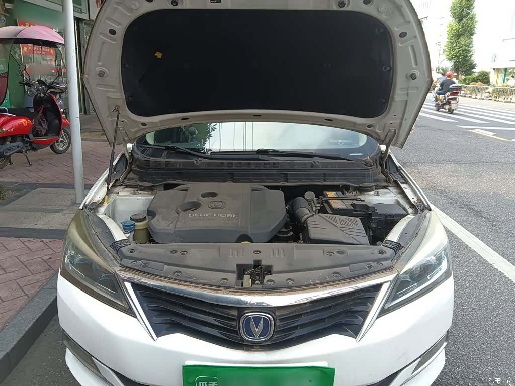 Changan V7, 2015 16