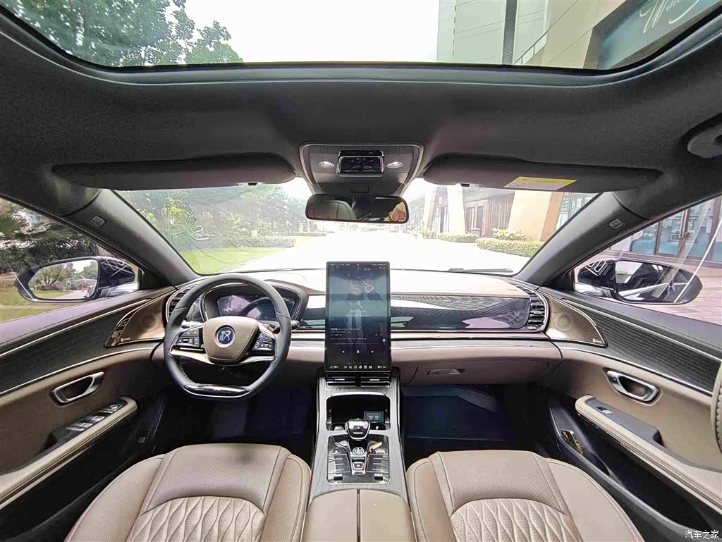 BYD Han, 2021 11