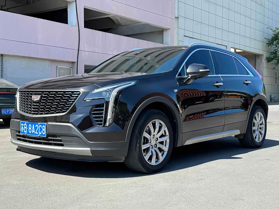 Cadillac XT4