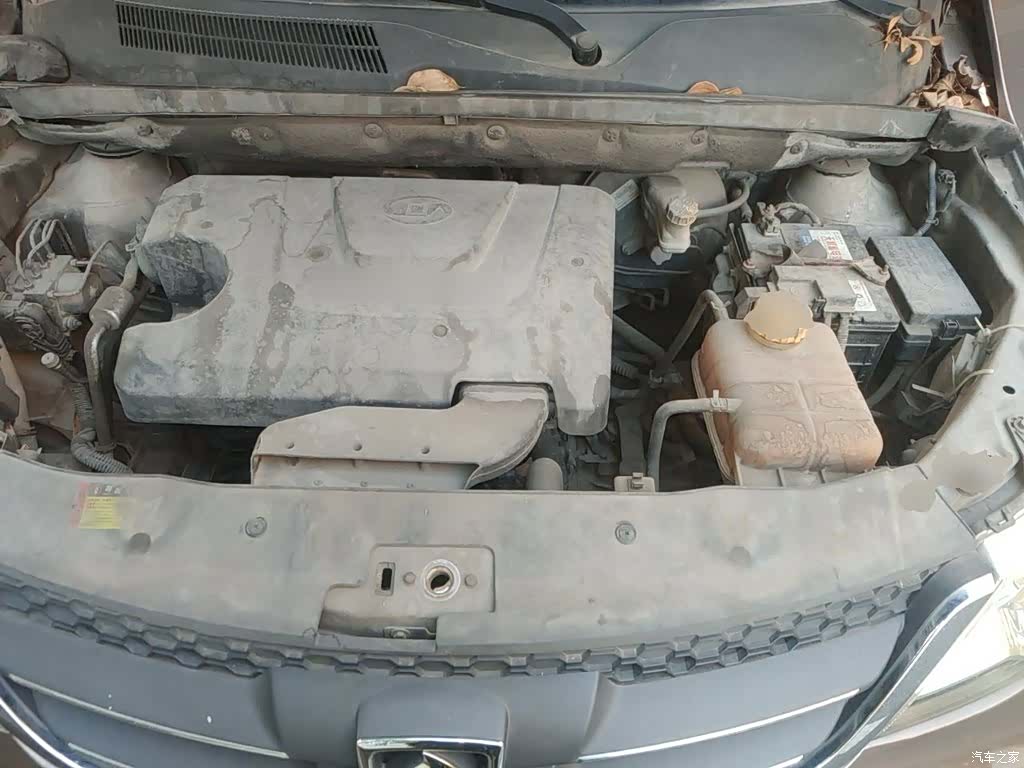 Wuling 730, 2015 11