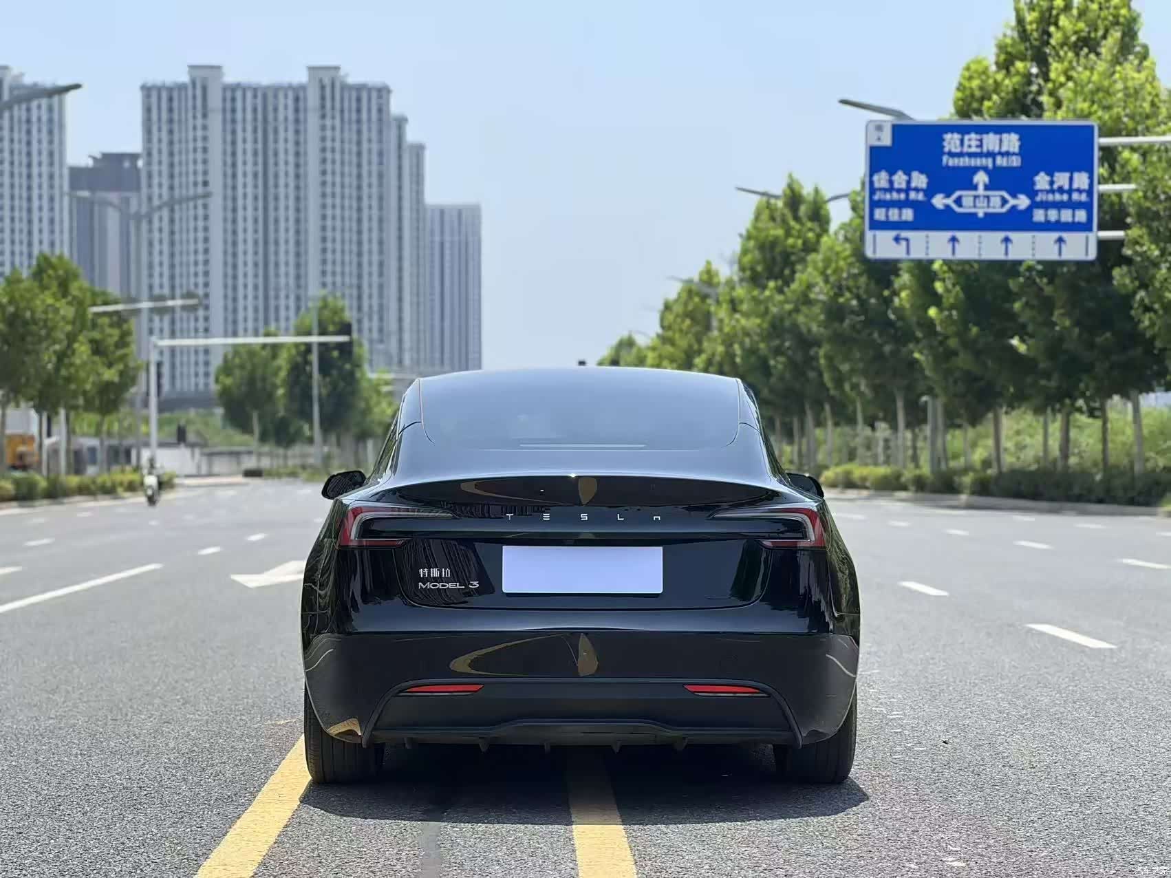 Tesla Model 3, 2024 8