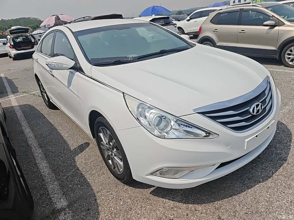 Hyundai Sonata, 2015 4