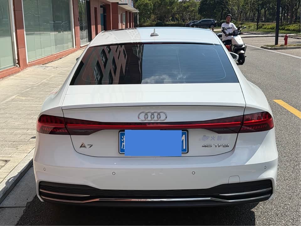 Audi A7