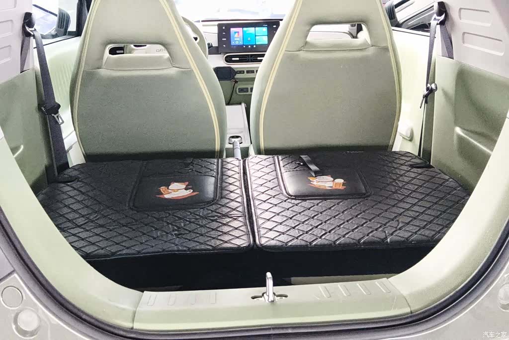 Geely Panda, 2025 4