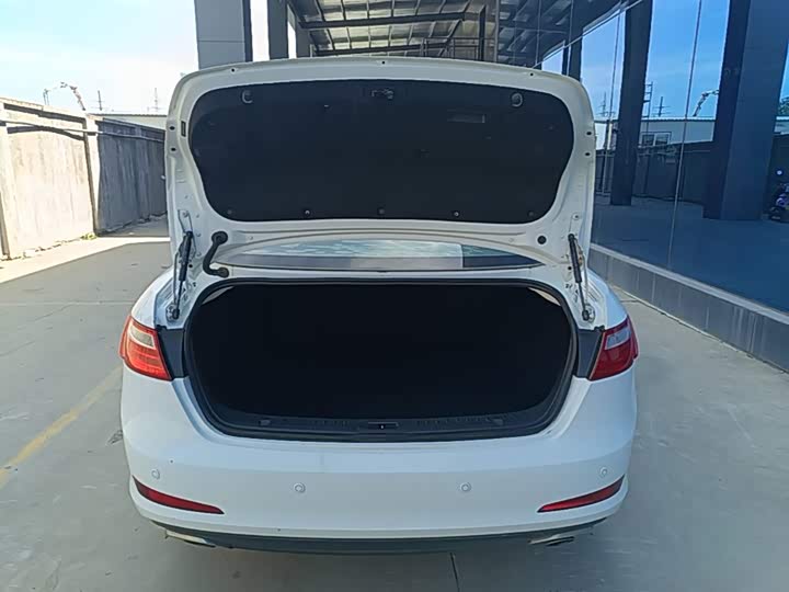 Bestune B70 2014 2.0L АКПП Люкс