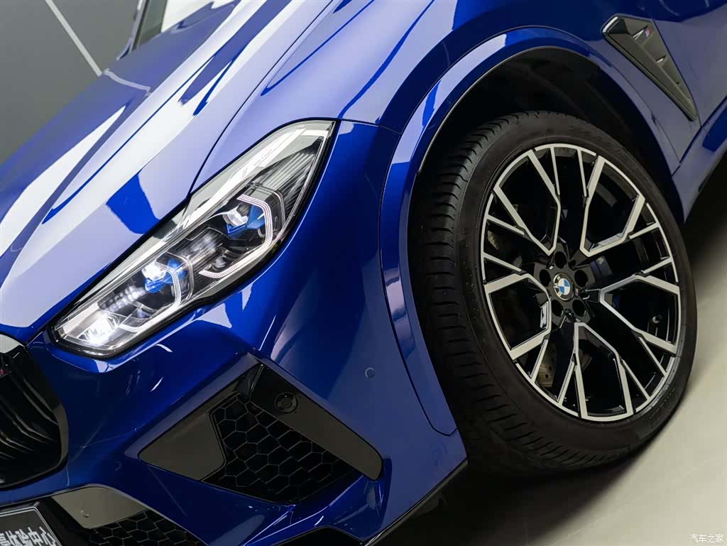 BMW X5, 2023 3
