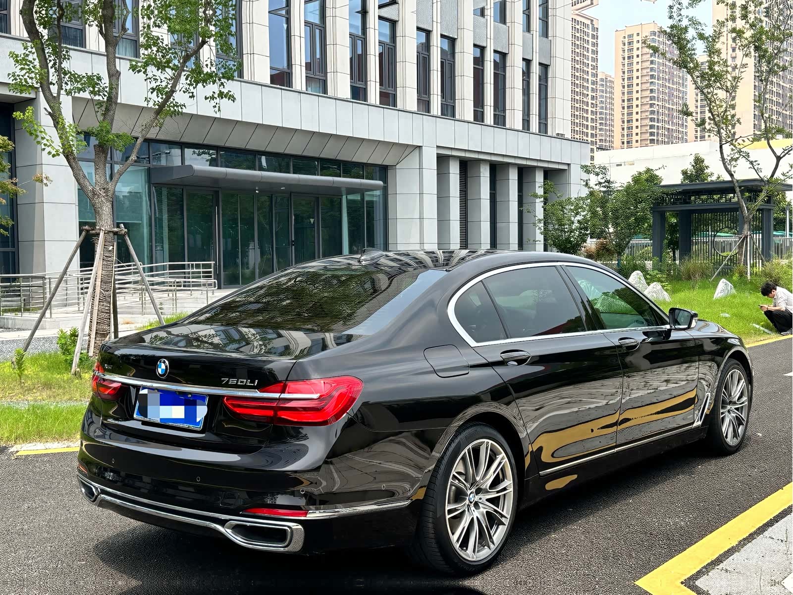 BMW 7 Series, 2018 все фото