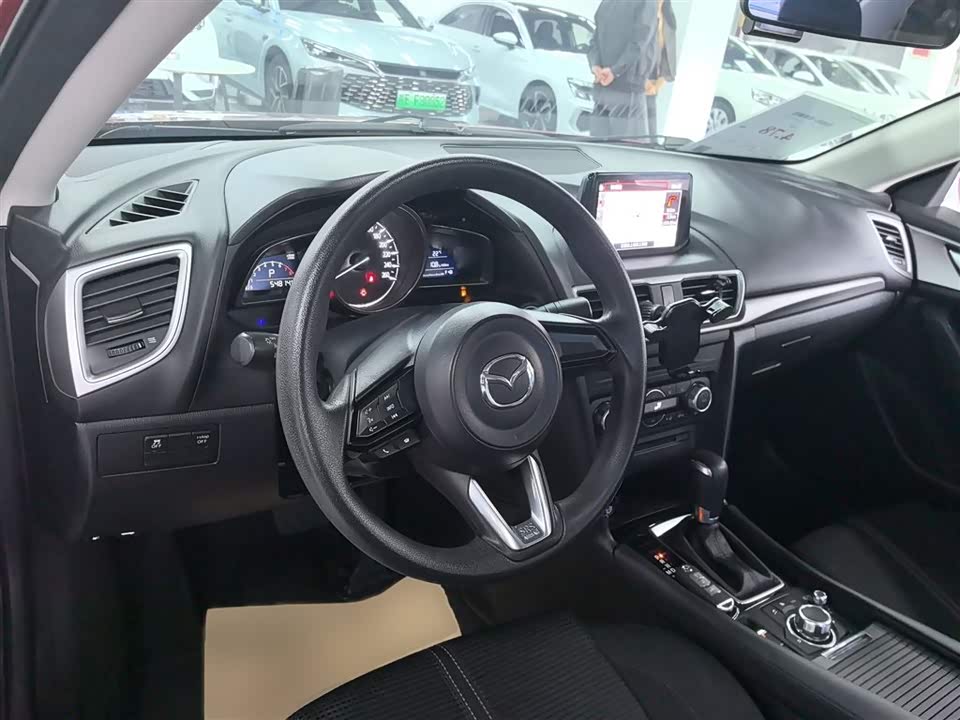 Mazda 3 Angkesaila