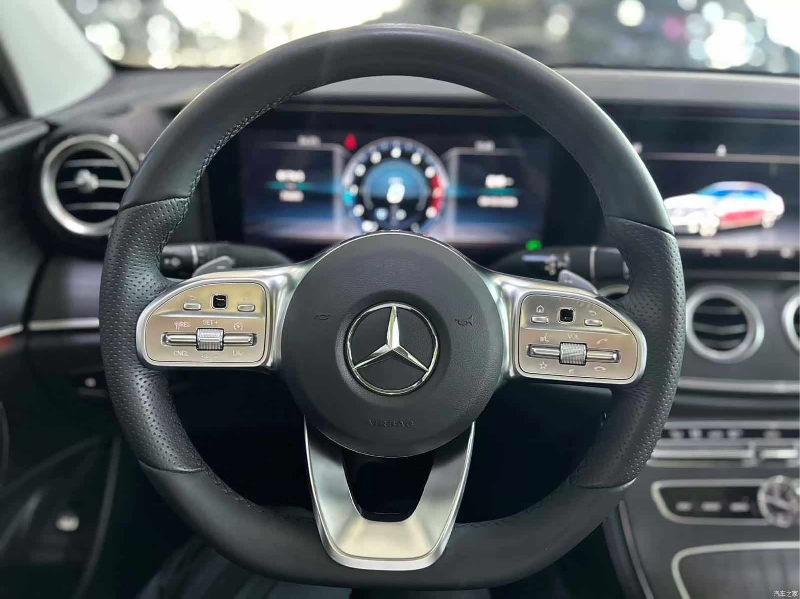 Mercedes-Benz E-Class, 2019 6