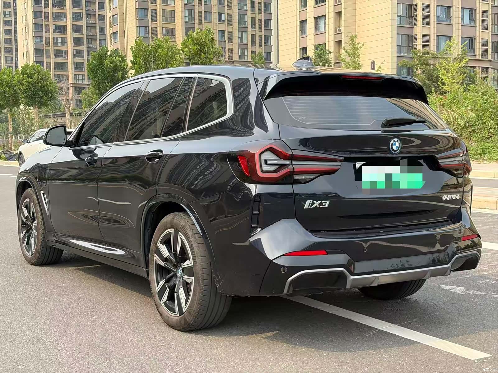 BMW iX3, 2024 10