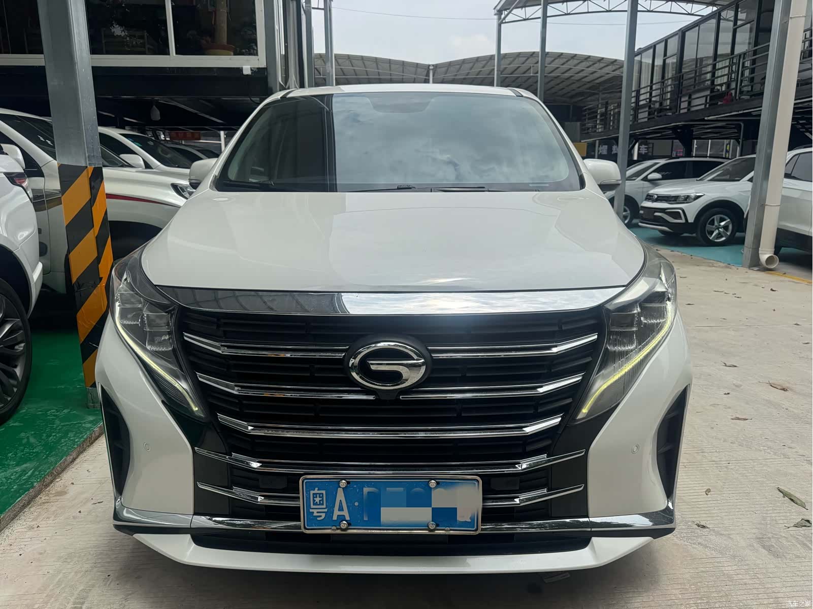 Trumpchi M8, 2021 2