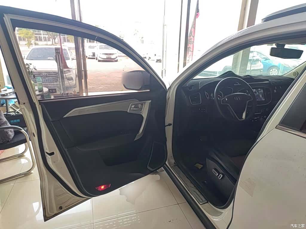 Geely X6, 2017 16