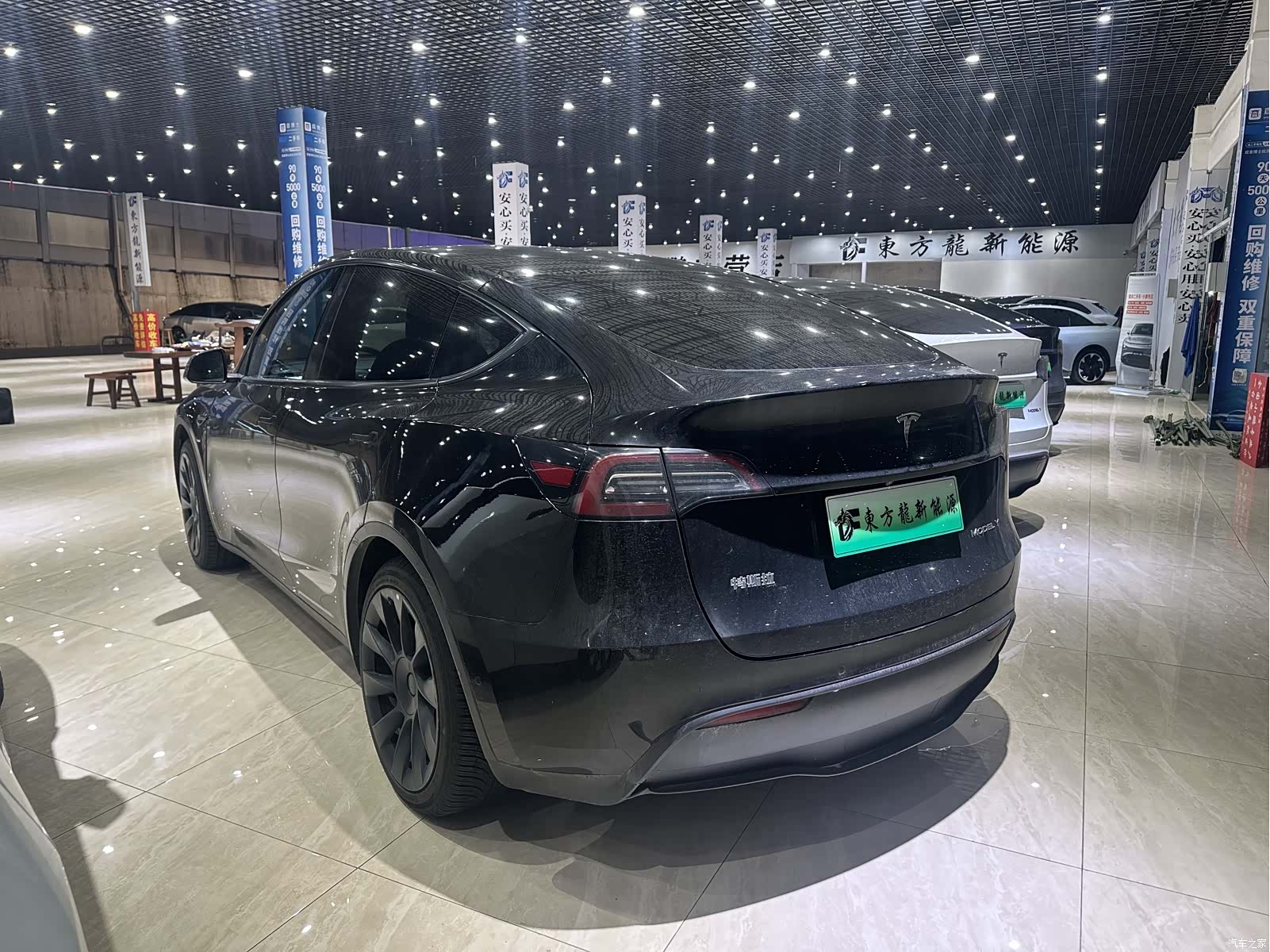 Tesla Model Y, 2023 7