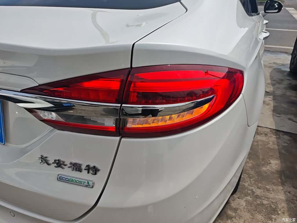Ford Mondeo, 2017 8