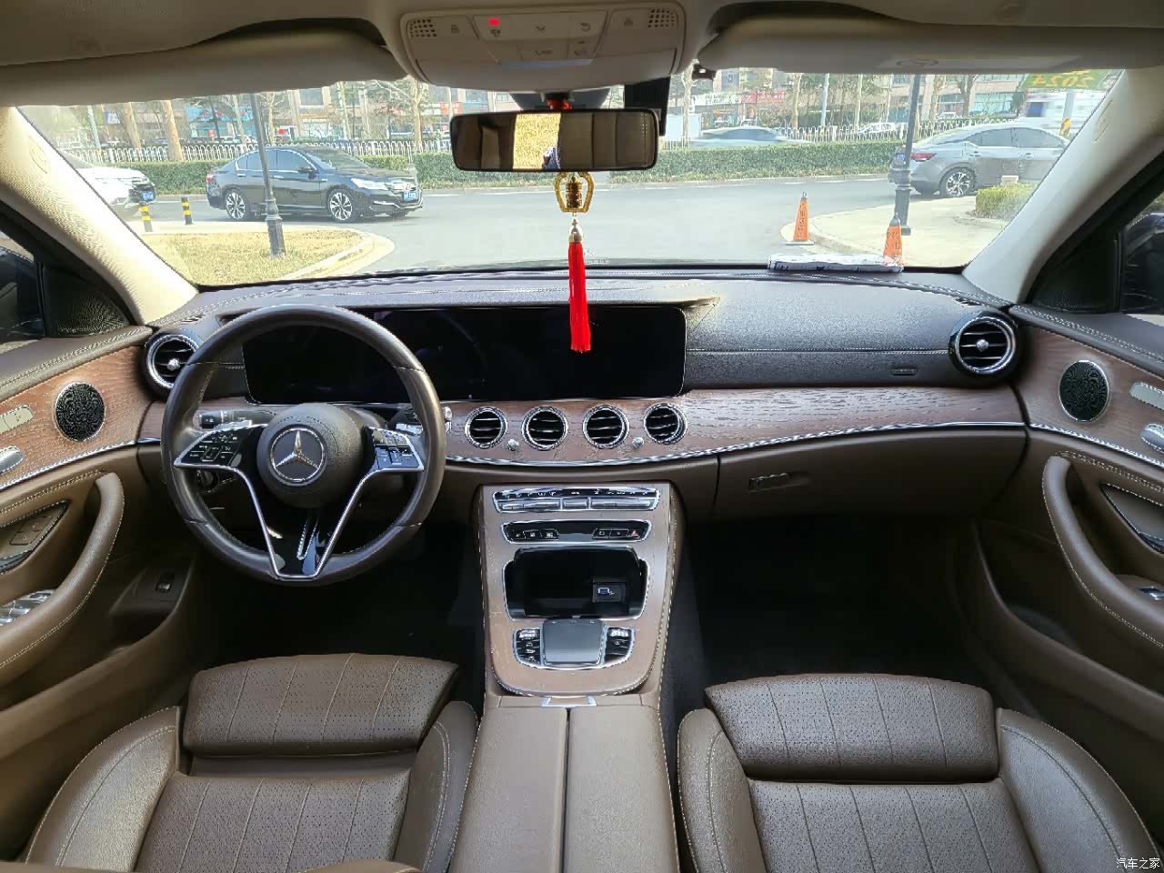Mercedes-Benz E-Class, 2022 все фото