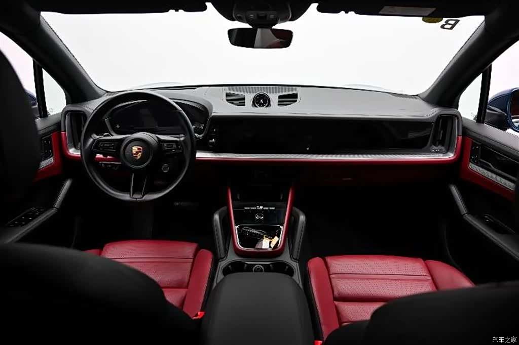 Porsche Cayenne, 2024 10