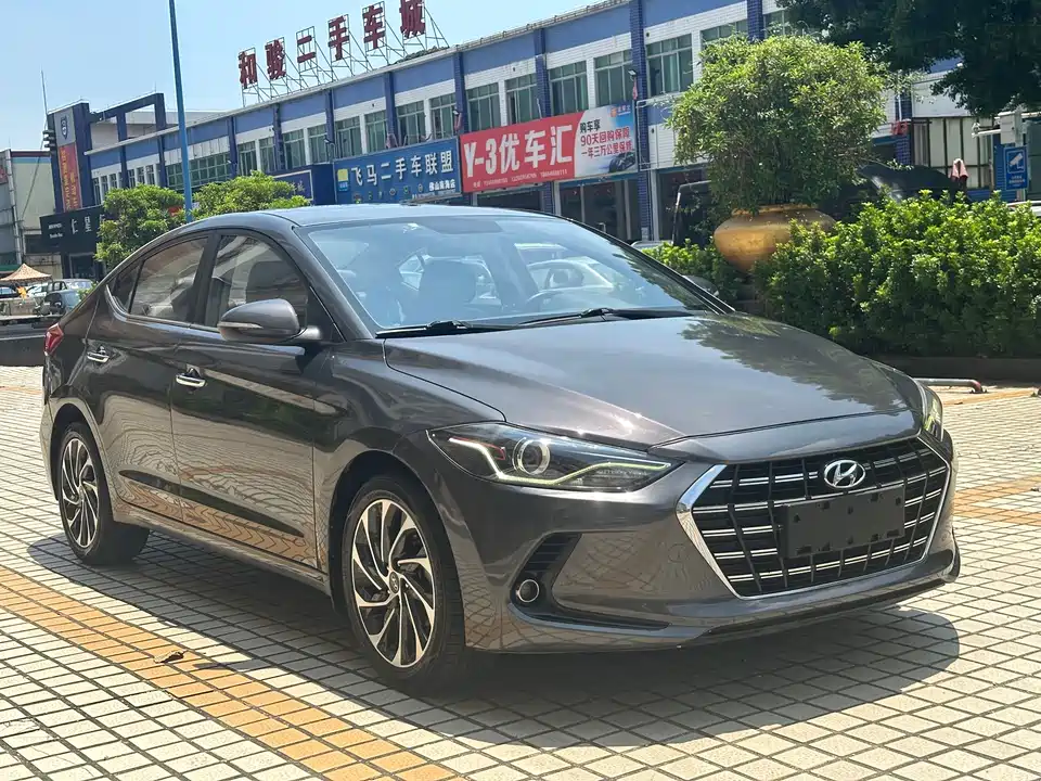 Hyundai Lead