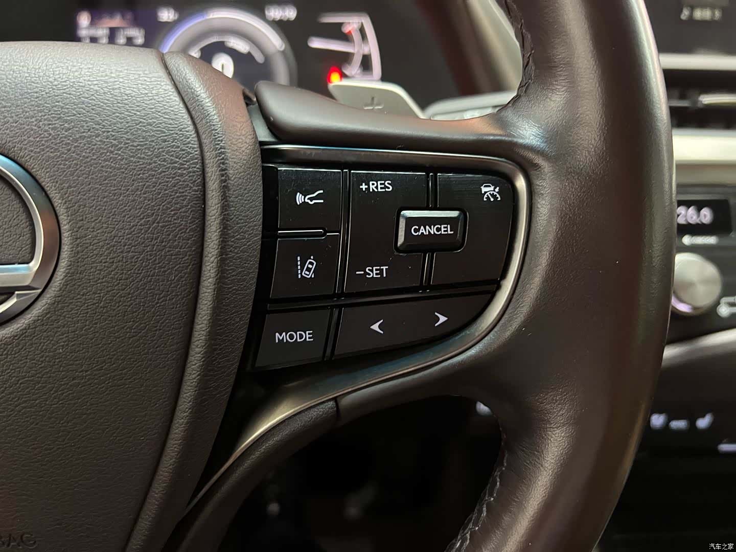Lexus ES, 2021 21