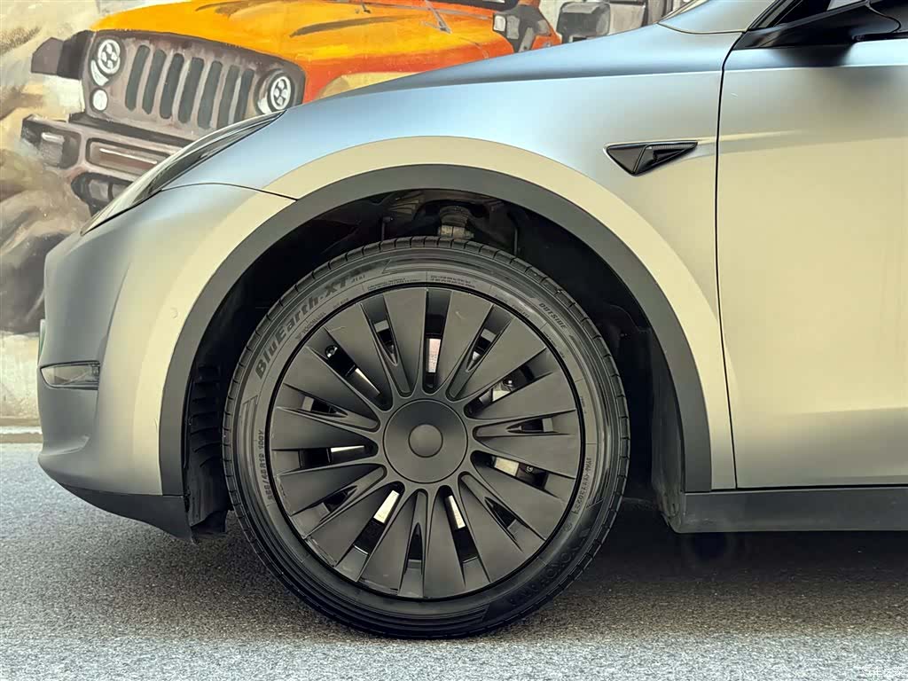 Tesla Model Y, 2022 6