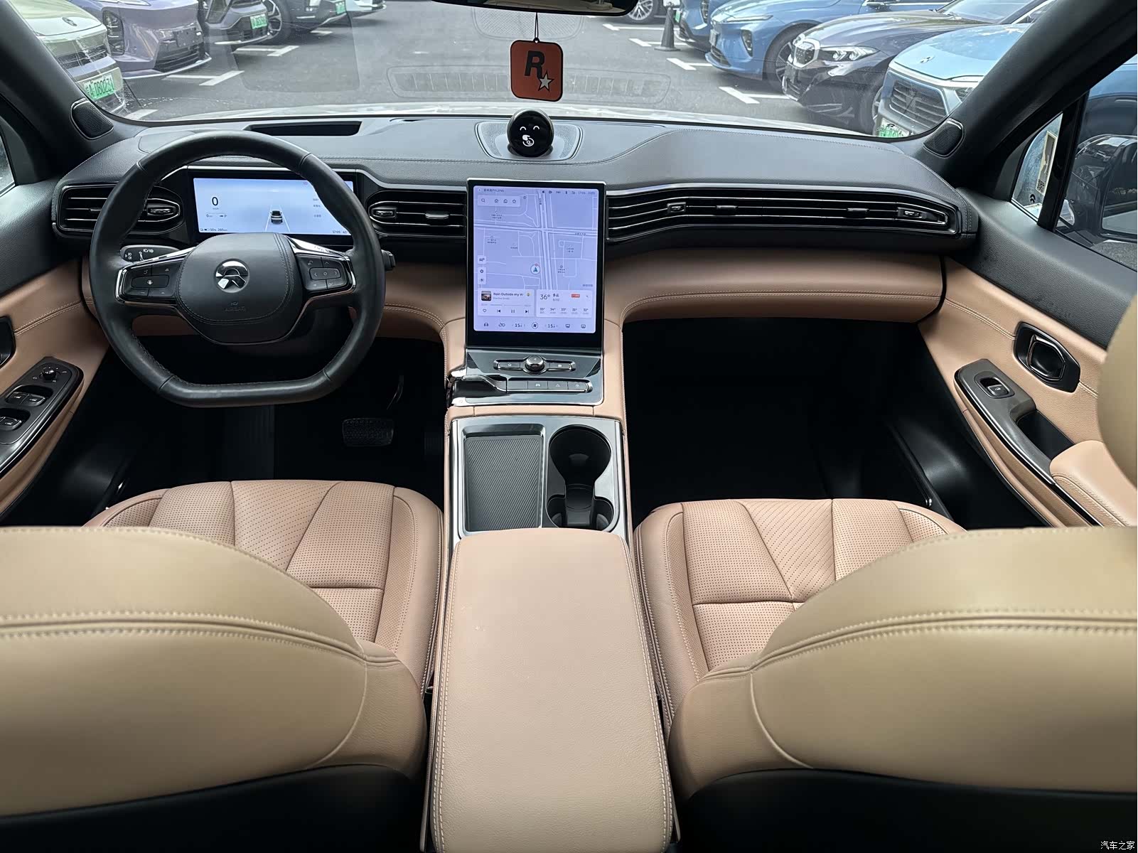 NIO ES8, 2022 9