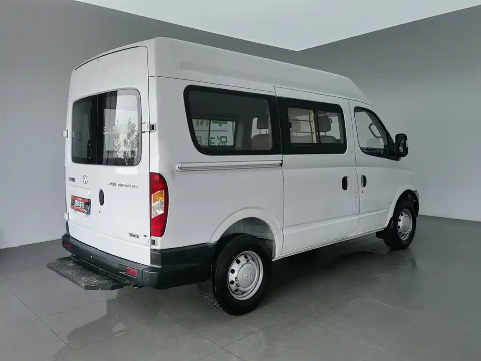 MAXUS Xintu V80