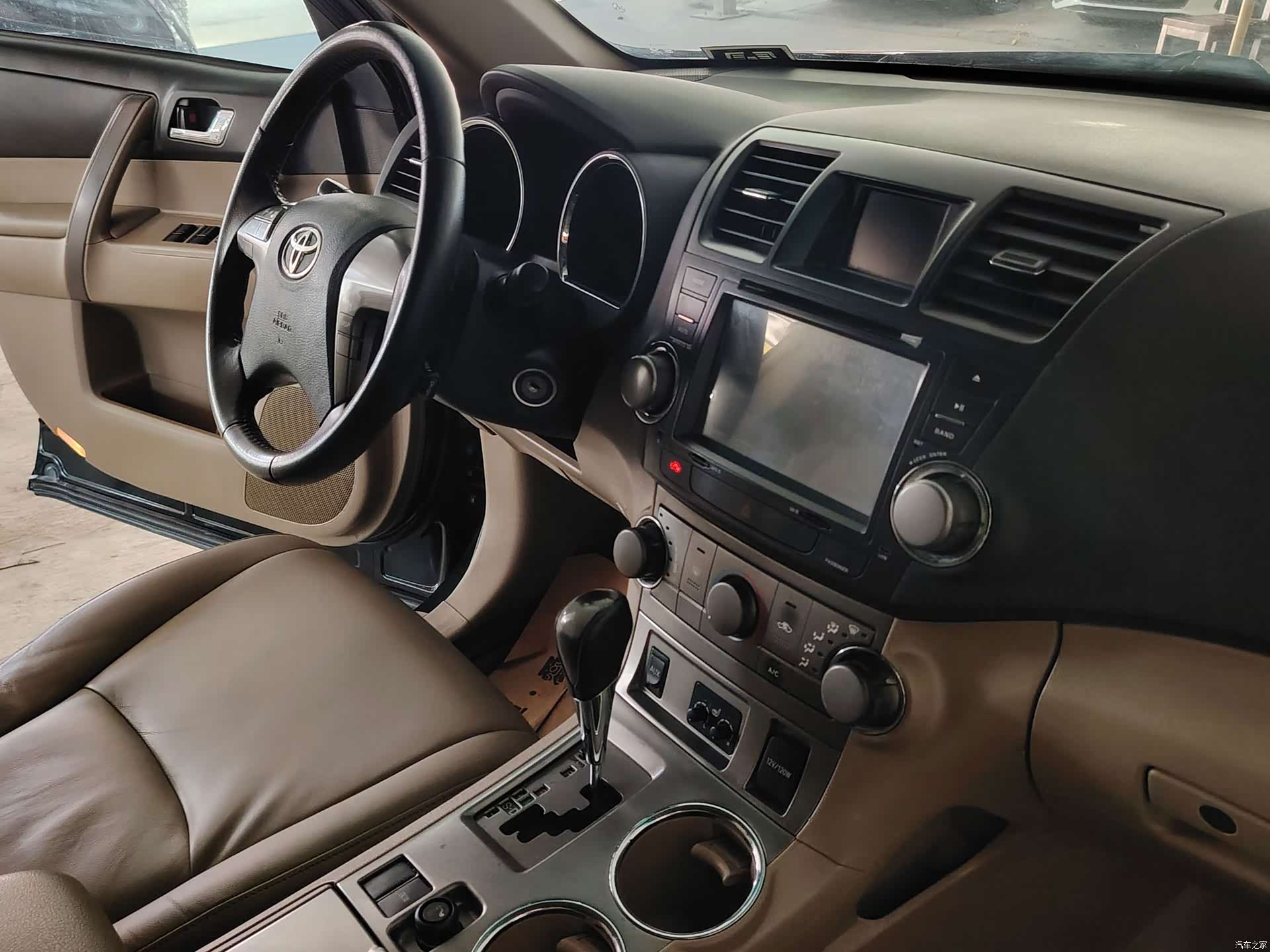 Toyota Highlander, 2011 12