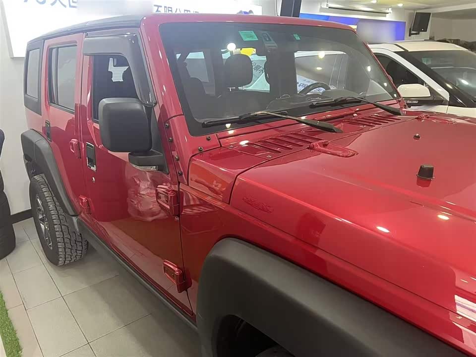 Beijing BJ40