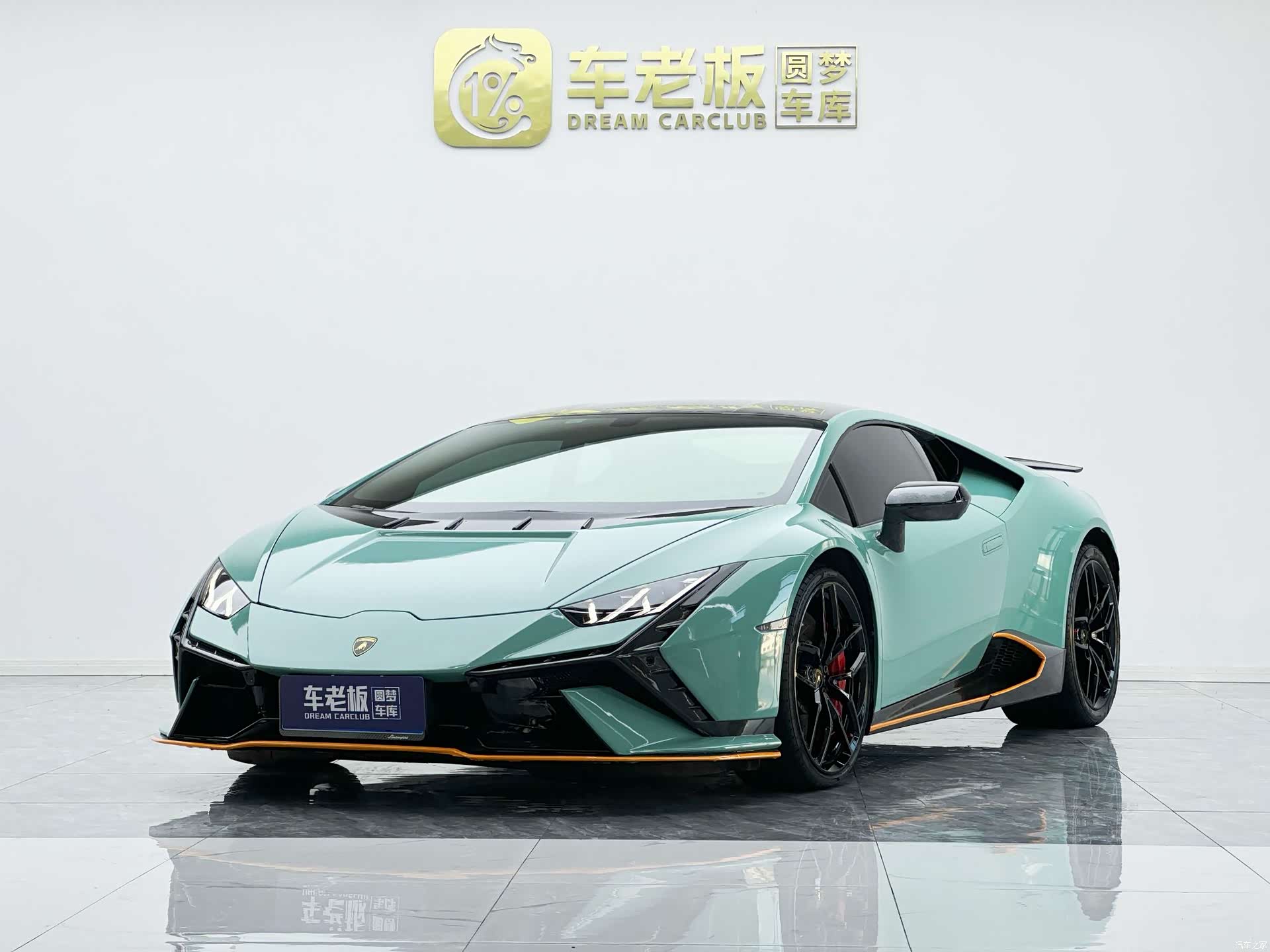 Lamborghini Huracán, 2015 1