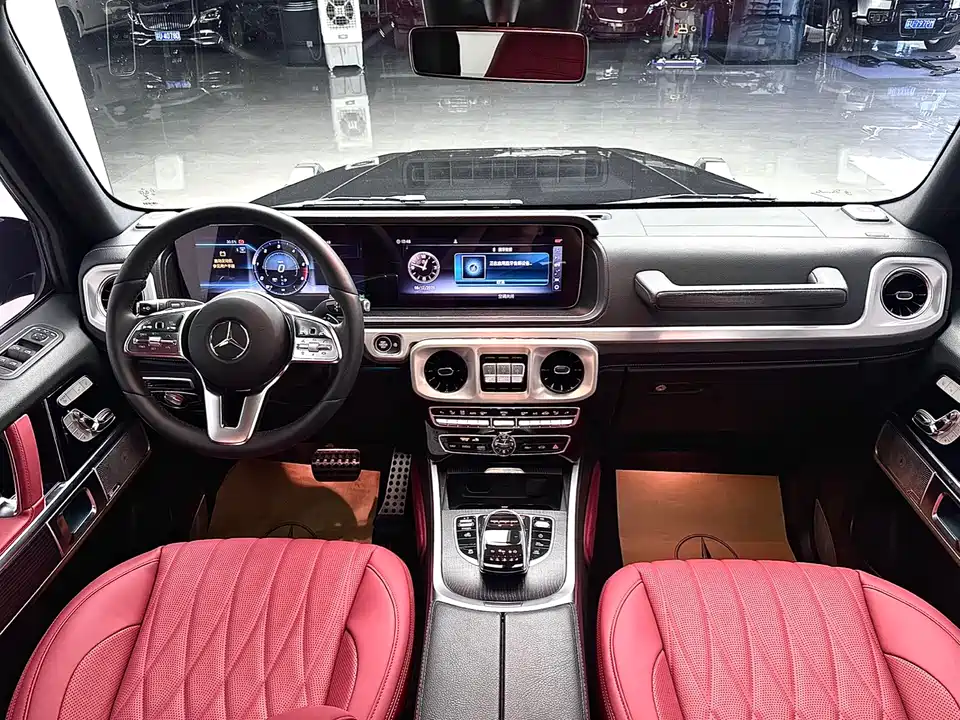 Mercedes-Benz G-class