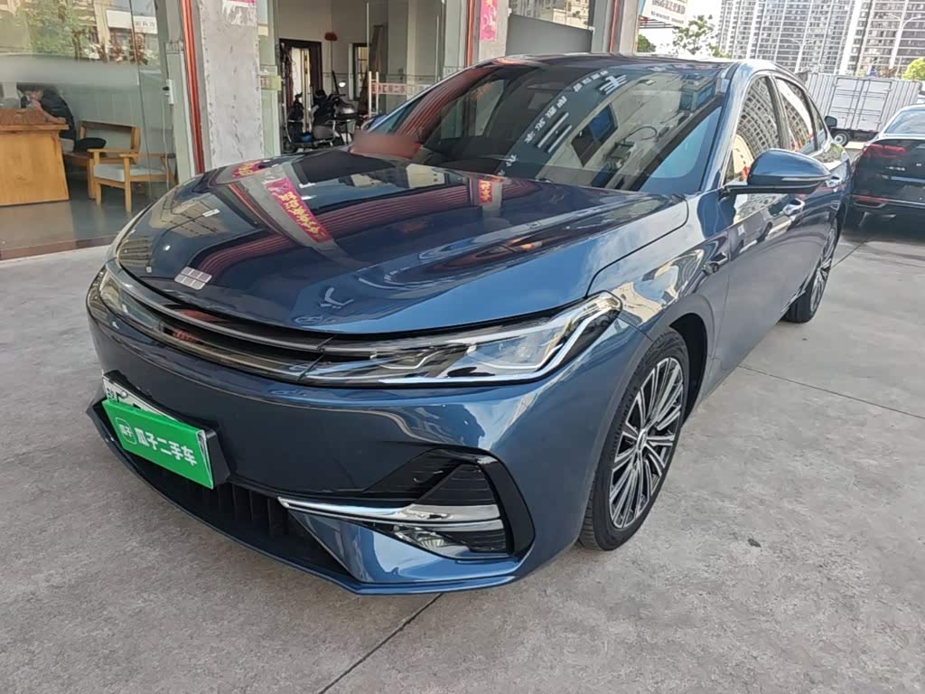 Geely Galaxy A7 EM