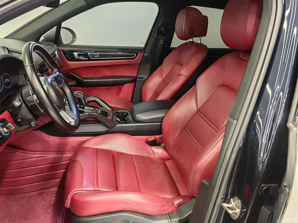 Porsche Cayenne, 2021 10